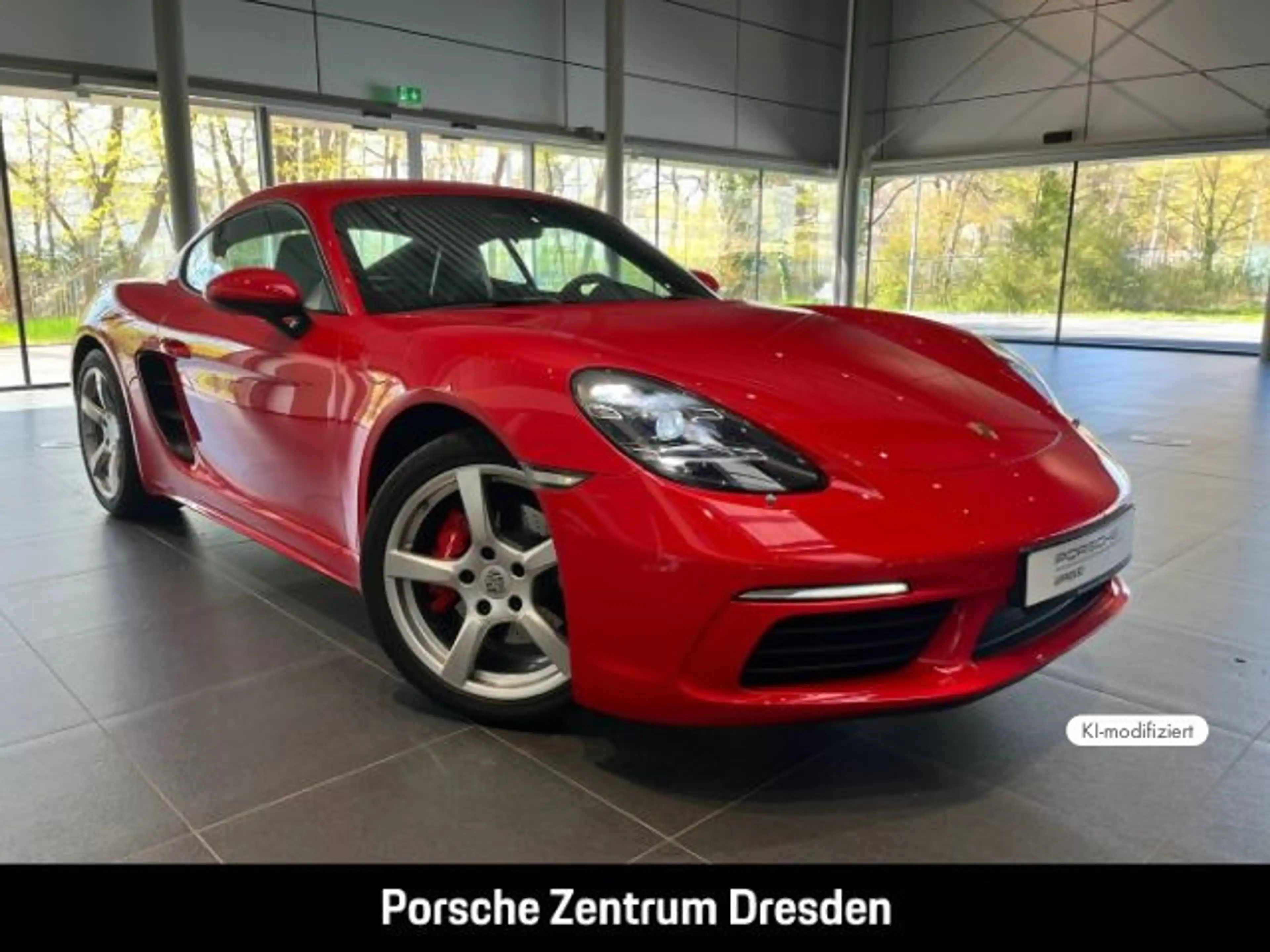 Porsche Cayman 718 S — photo 6