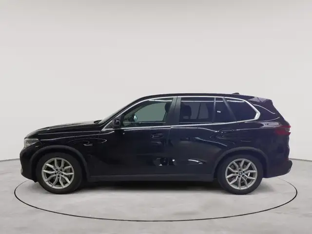 BMW X5 view 6