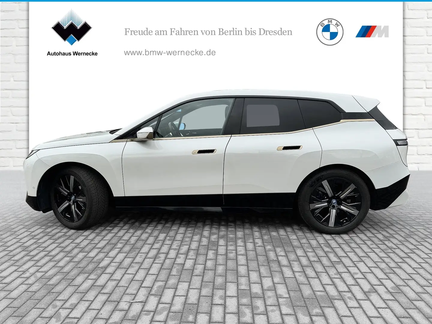BMW iX xDrive40 Sportpaket HK HiFi DAB Pano.Dach Weiß - 2