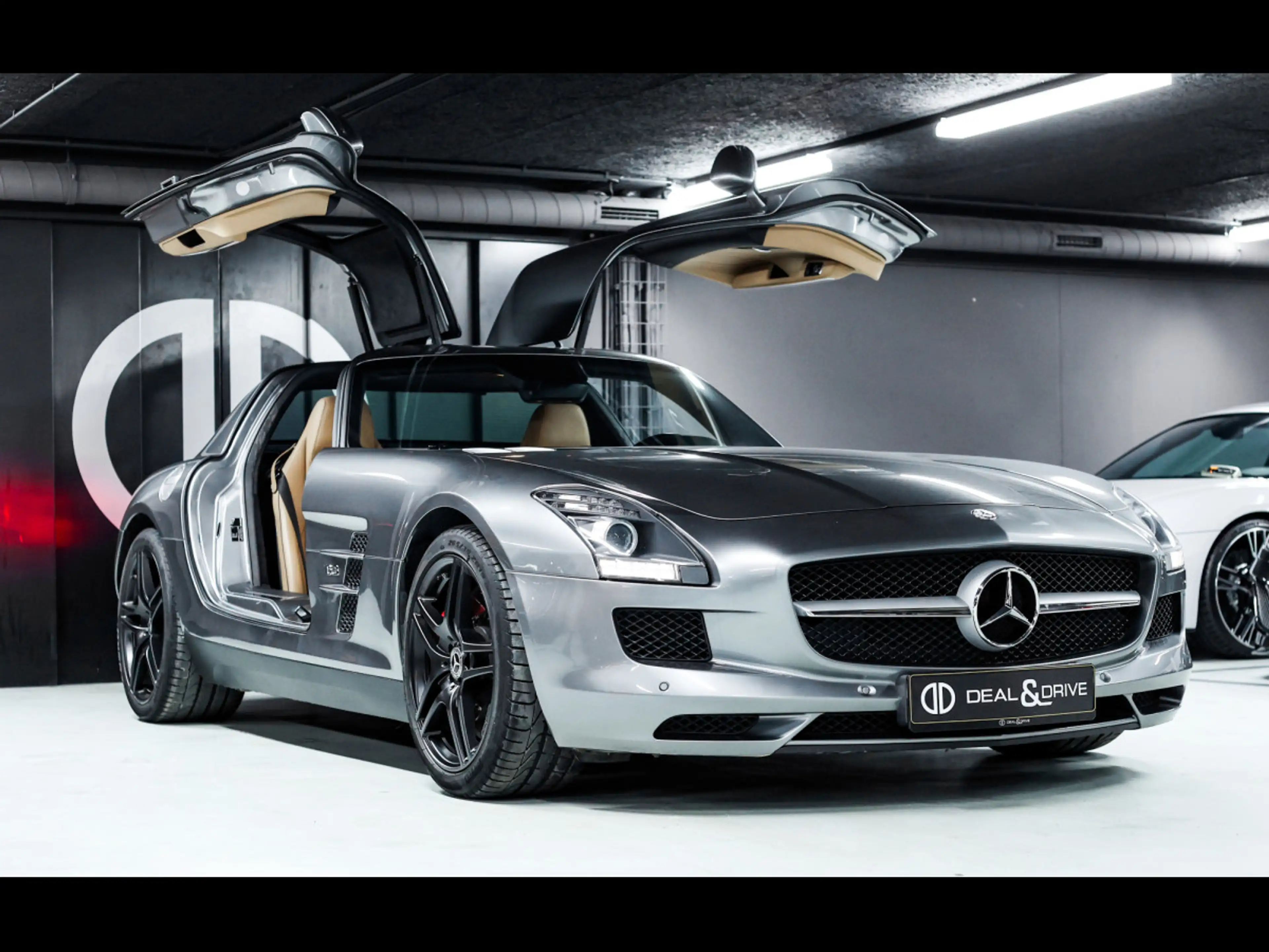 Mercedes-Benz SLS AMG COUPE 6.3 V8°KAM°NEW SERVICE 08/2026 — photo 7