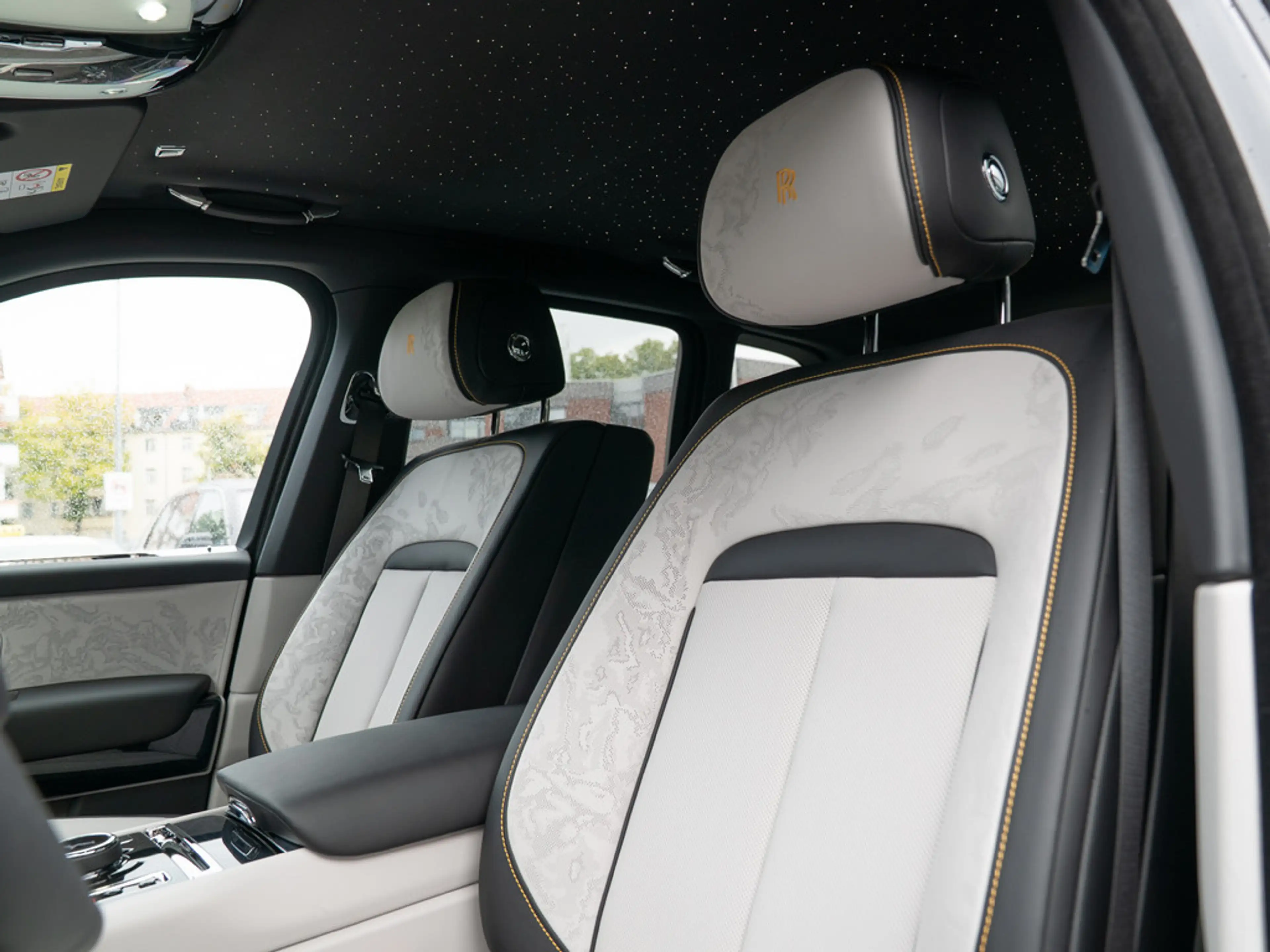 Rolls-Royce Cullinan SERIES II + SHOOTING STAR — photo 8