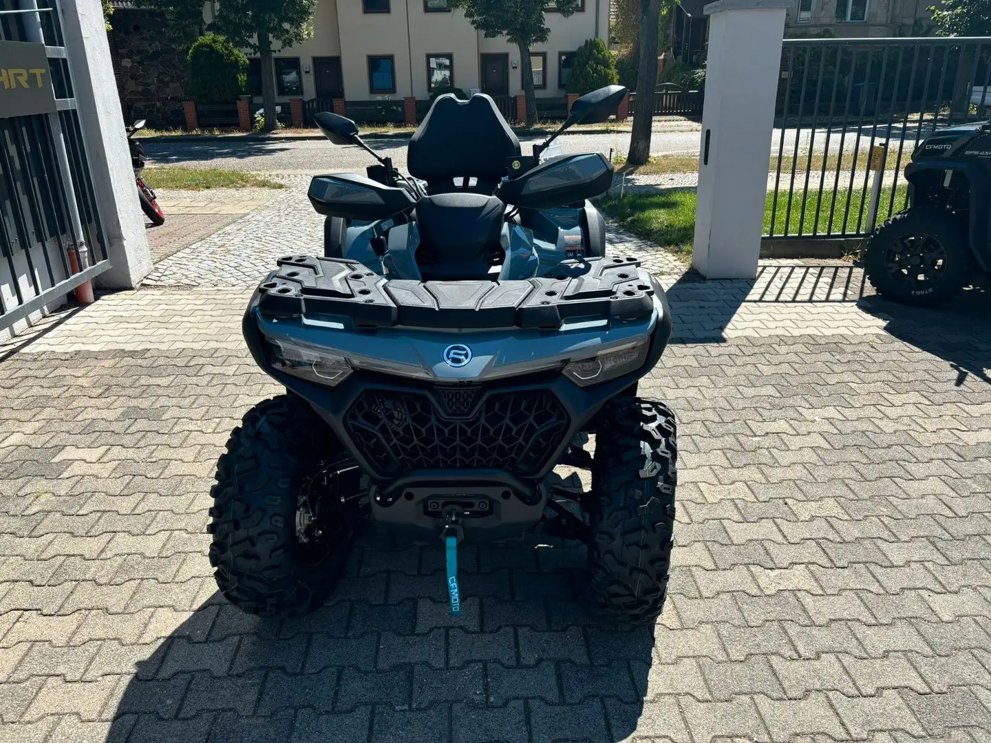 CFMOTO CForce 850 Touring ABS Gris - 2