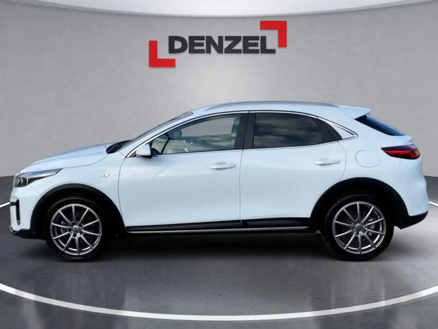 Kia XCeed /SILBER/1.5/TGDI/48V/DCT7/160 Weiß - 2