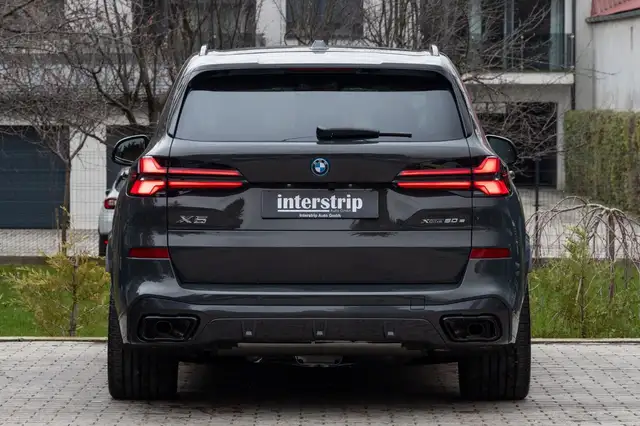 BMW X5 X5 view 5