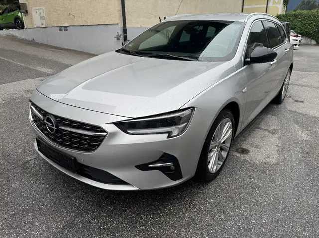Opel Insignia Business Elegance