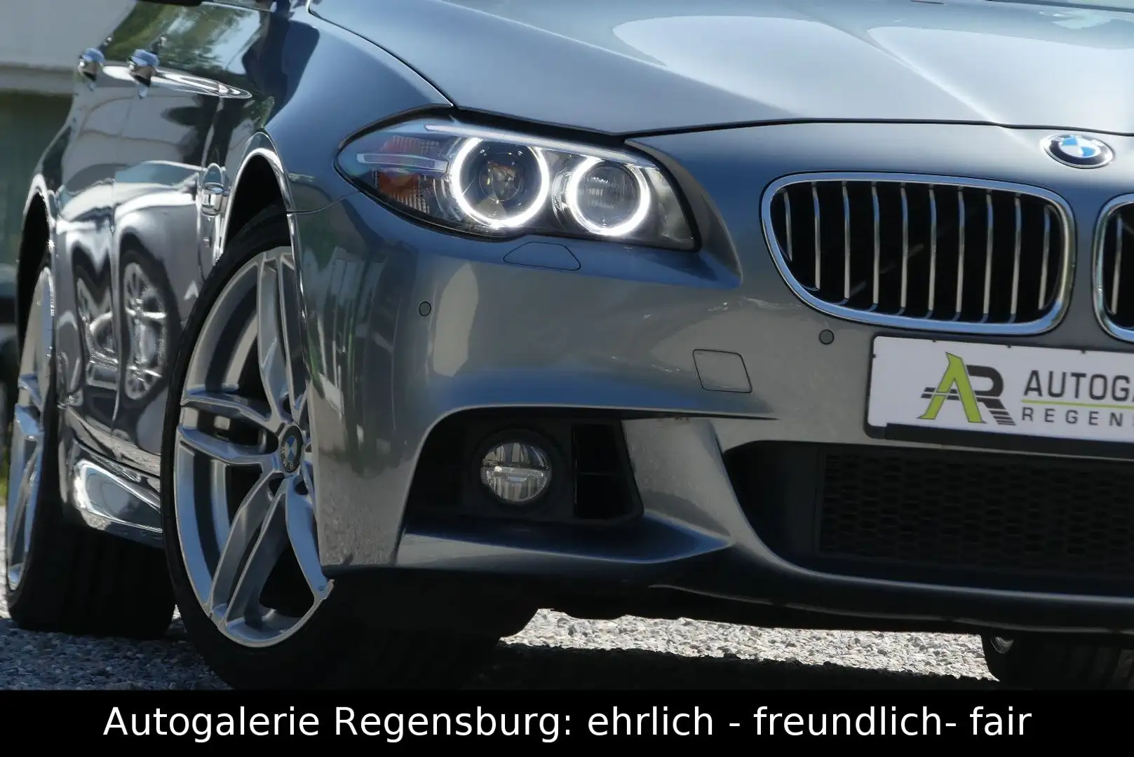 BMW 528 i xDrive *TEXT LESEN!!*M-PAKET*KAMERA*PANO* Szürke - 1