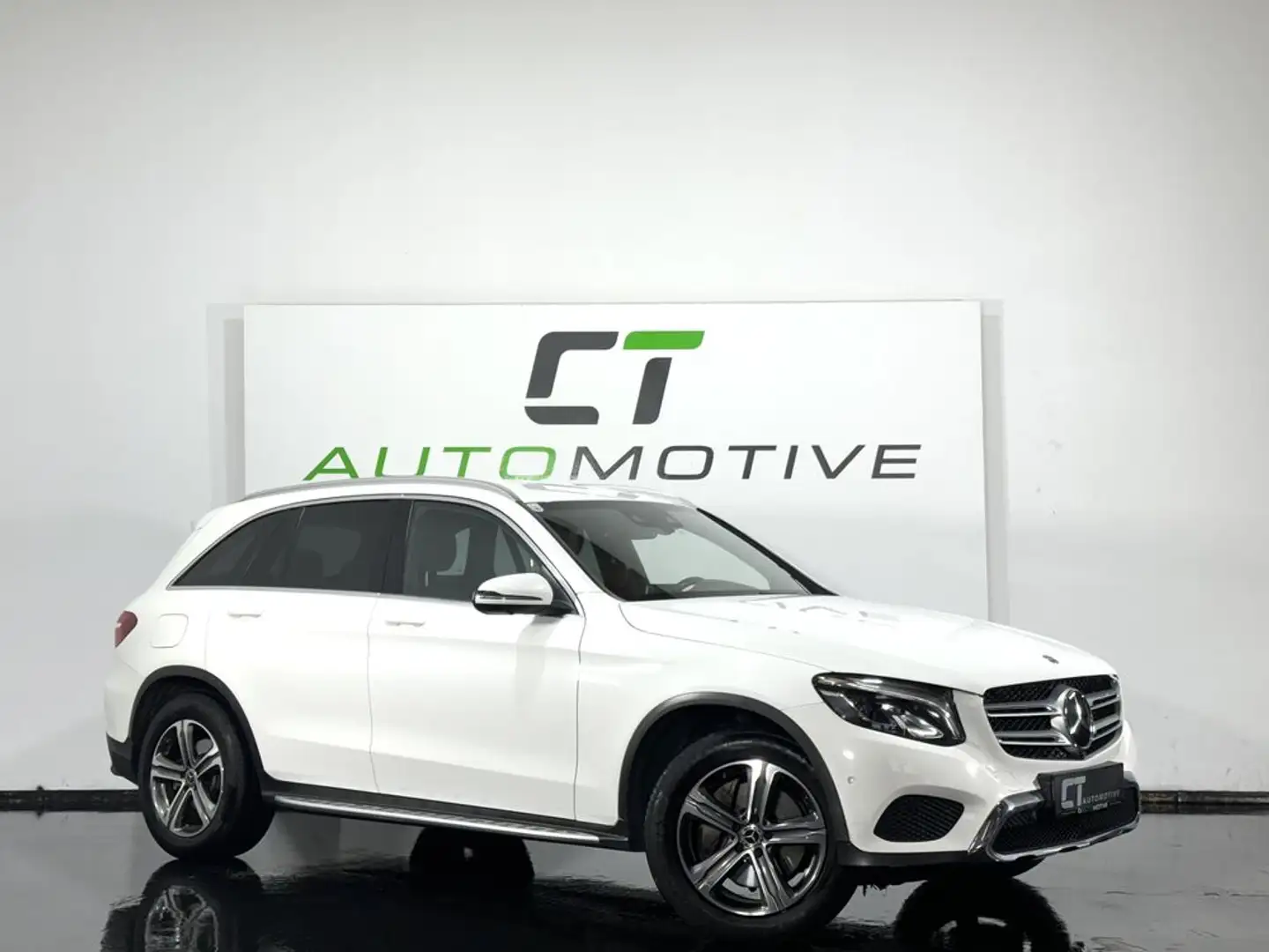 Mercedes-Benz GLC 220 d 4MATIC Aut. **Nur an Gewerbe** Weiß - 1