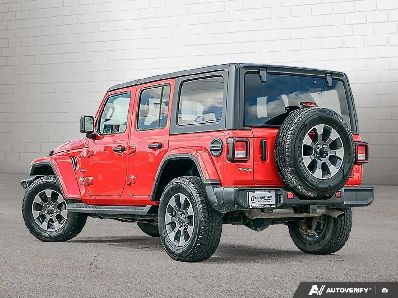 Jeep Wrangler снимка Jeep Wrangler