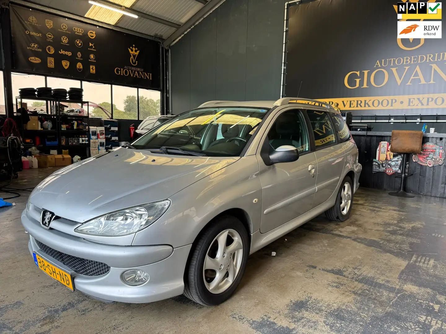 Peugeot 206 SW 1.4-16V Air-line 3 Grijs - 1