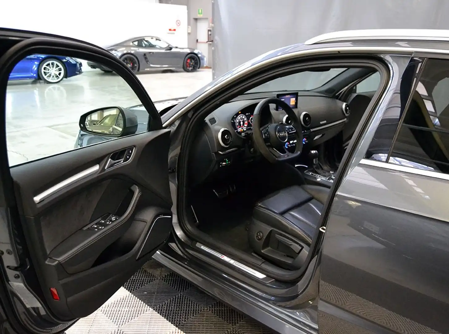 Audi RS3 SPB 2.5 TFSI quattro S tronic Carboceramica Grigio - 2