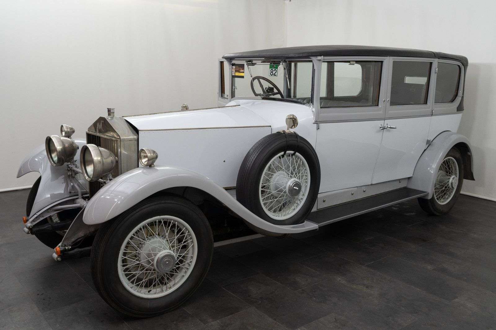 Second hand Rolls Royce Phantom 