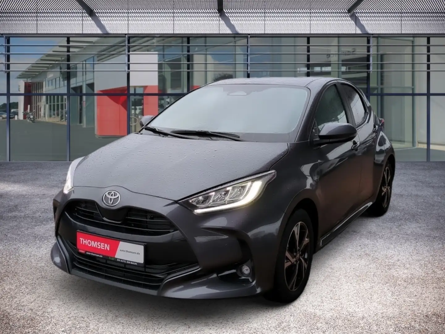 Toyota Yaris 1.5 D Team Deutschland ACC+AUT+LED+Virtual Grigio - 2