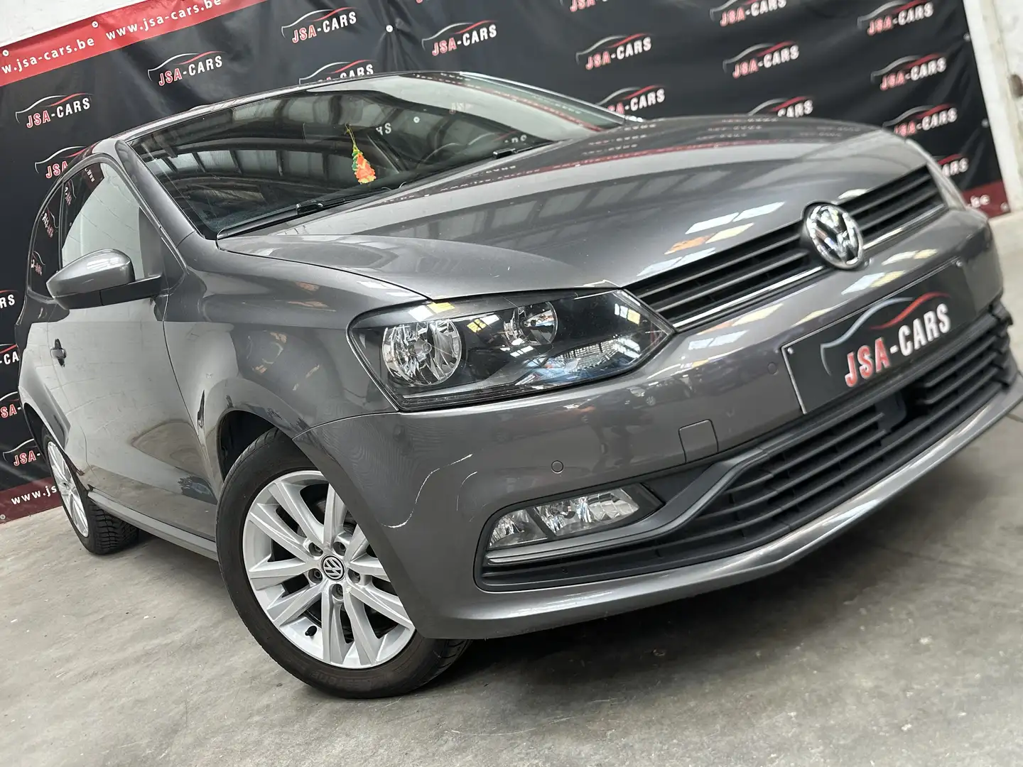 Volkswagen Polo 1.4 CR TDi Trendline BMT DSG//129000Km//Climauto.. Gris - 2