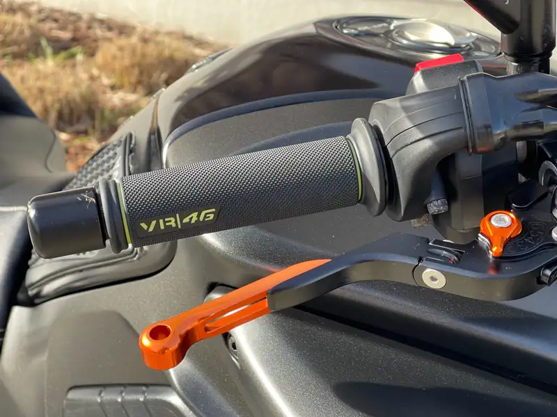 Yamaha MT-10 - foto 8