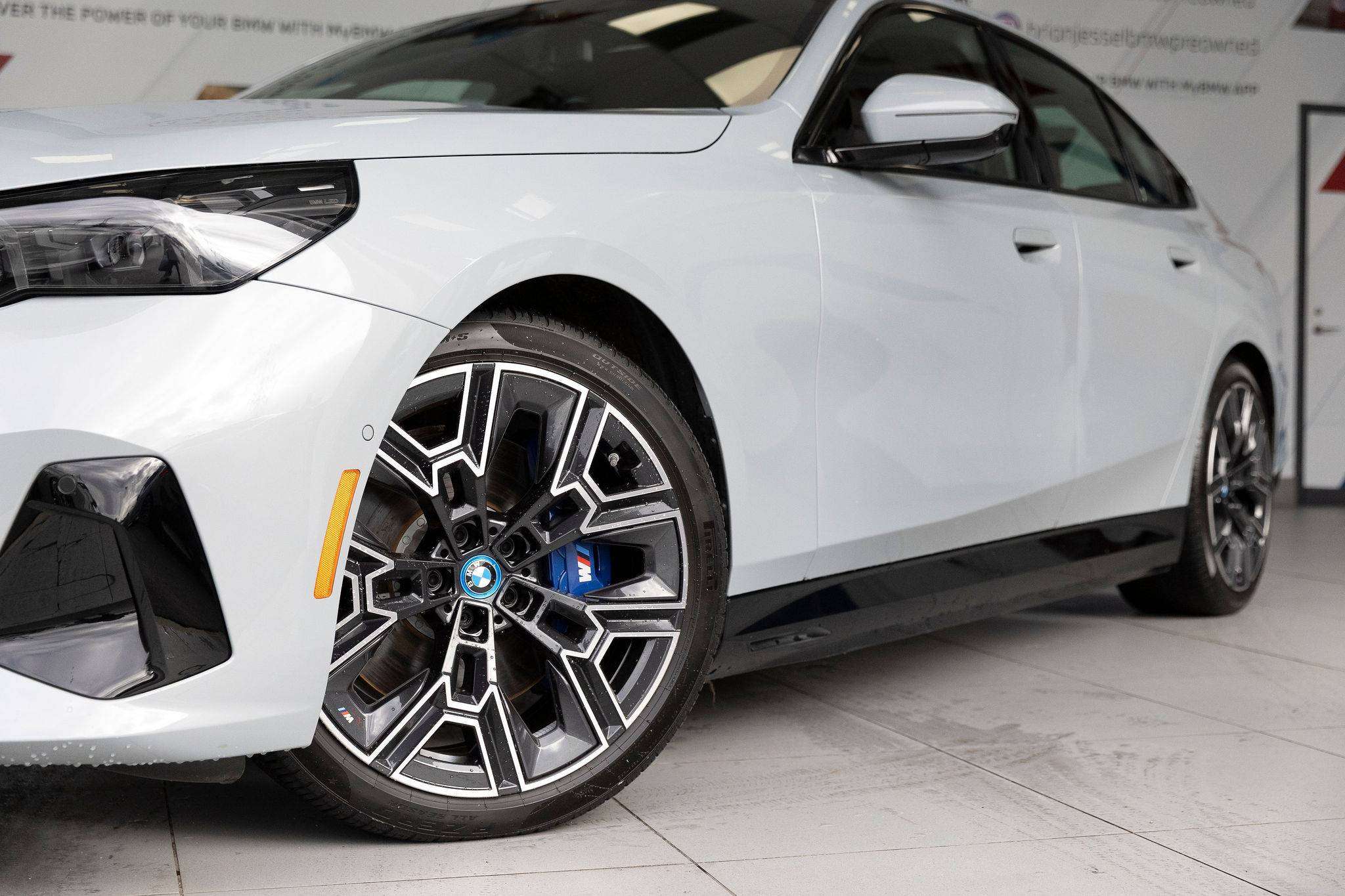 2025 BMW i5 Sedan