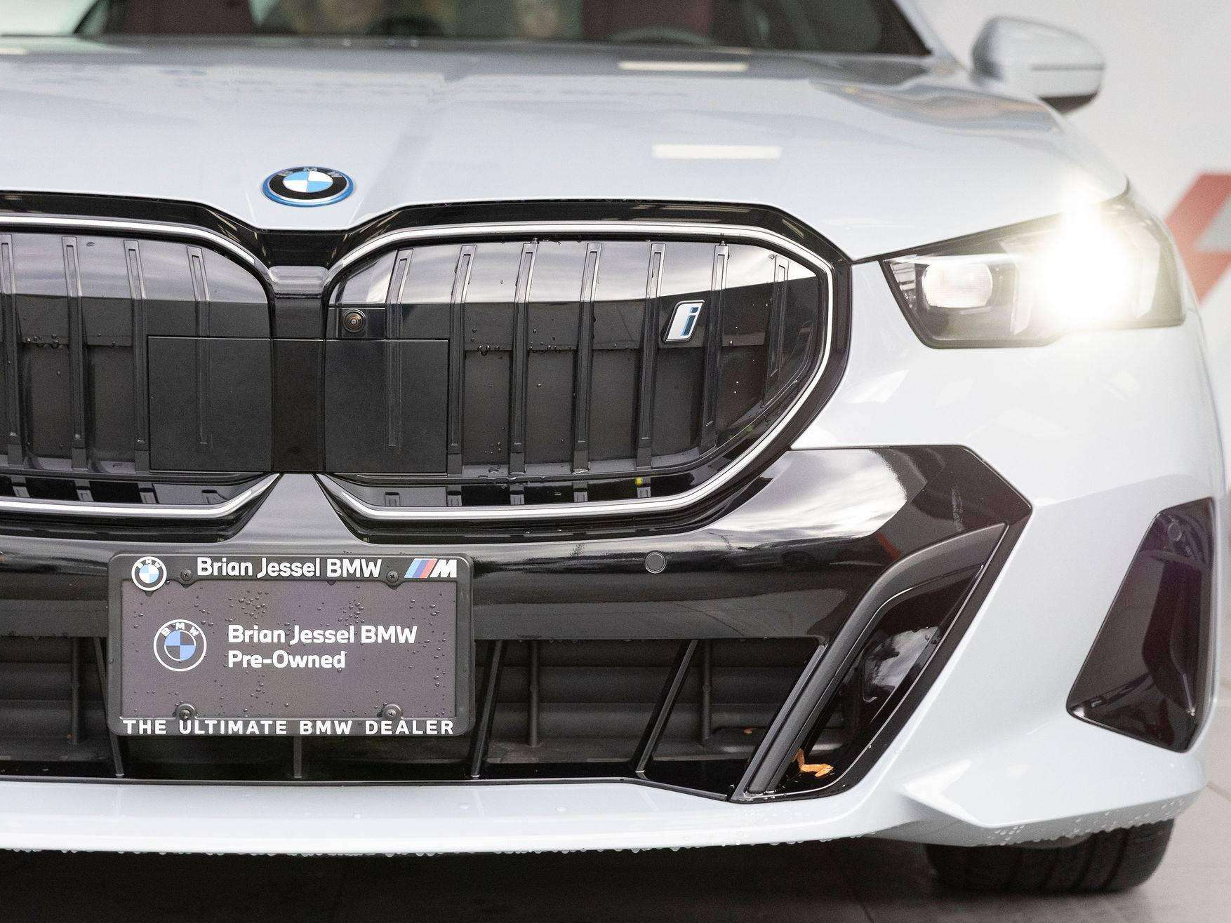 2025 BMW i5 Sedan
