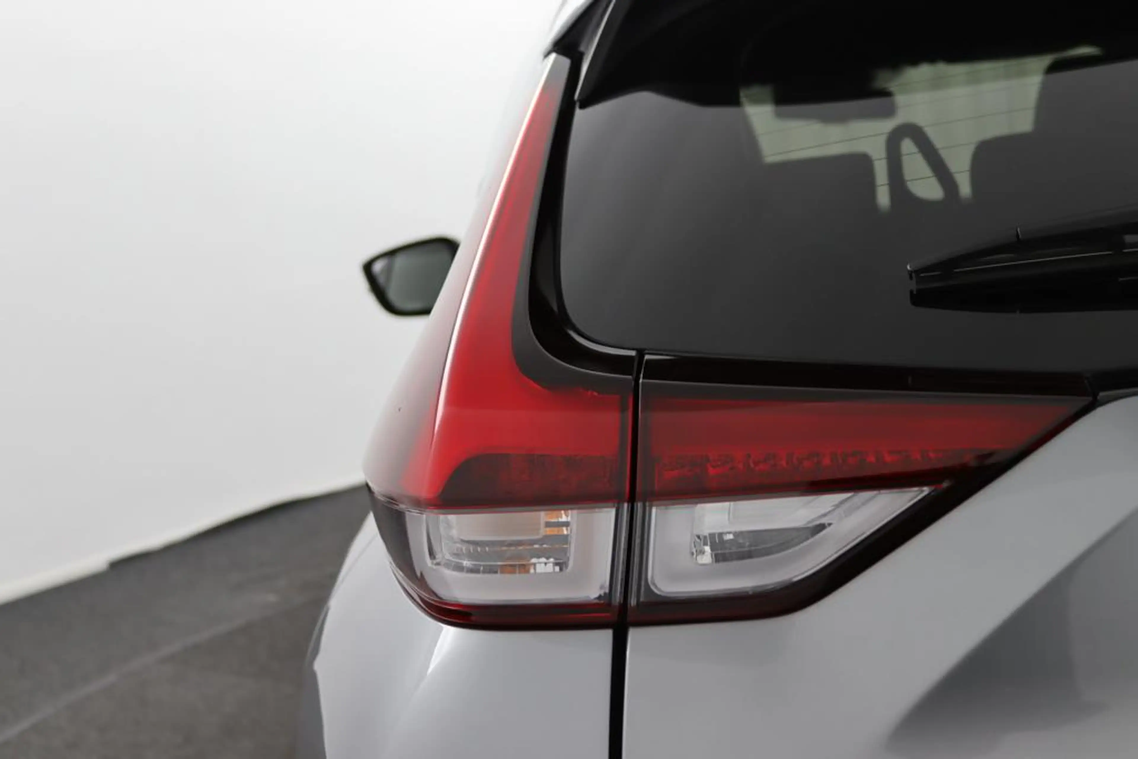 Mitsubishi Eclipse Cross 2.4 PHEV First Edition Trekhaak! Rijklaarprijs! — photo 18