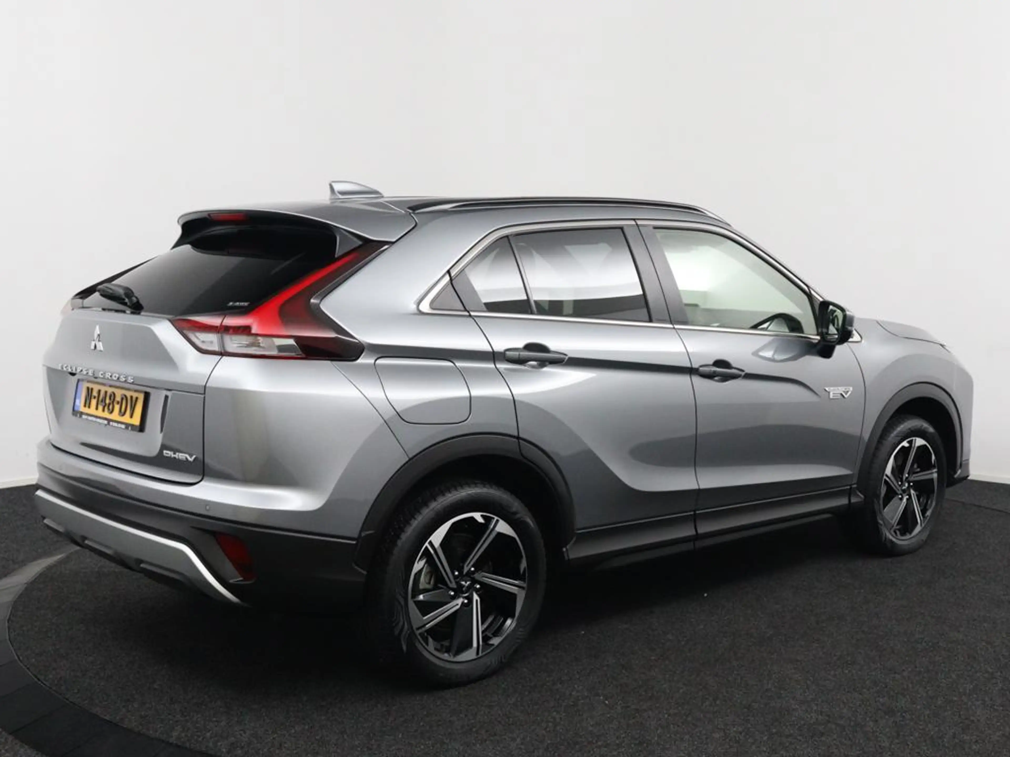 Mitsubishi Eclipse Cross 2.4 PHEV First Edition Trekhaak! Rijklaarprijs! — photo 2
