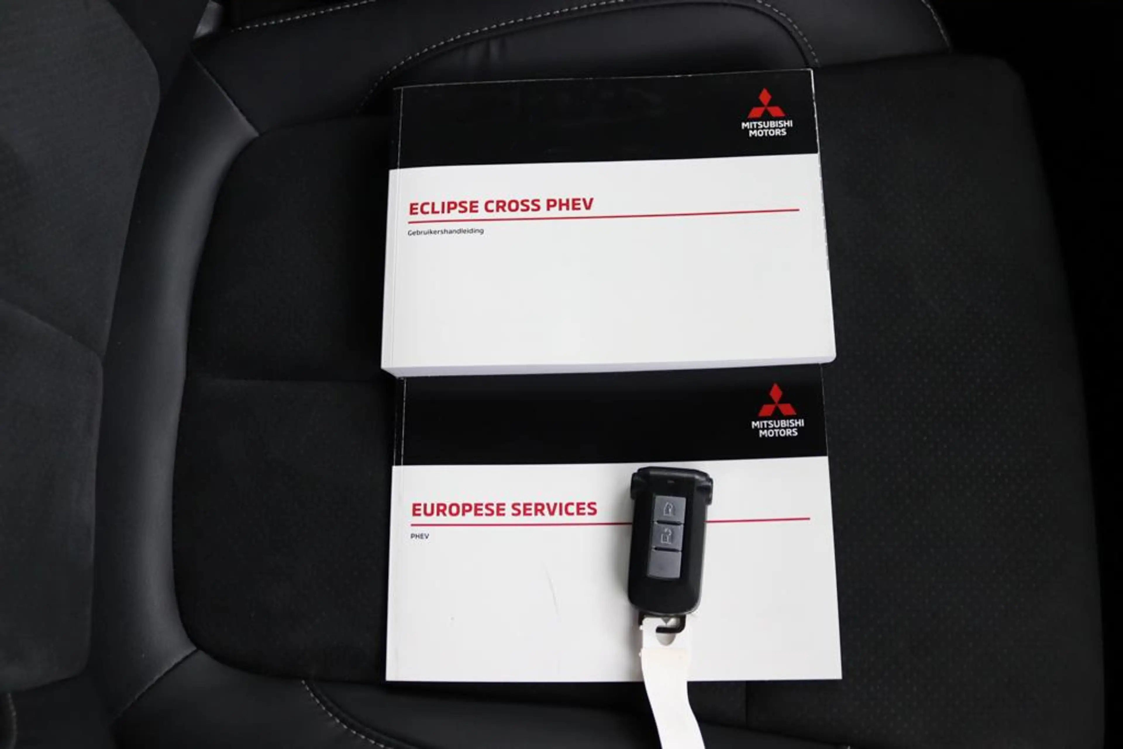 Mitsubishi Eclipse Cross 2.4 PHEV First Edition Trekhaak! Rijklaarprijs! — photo 23