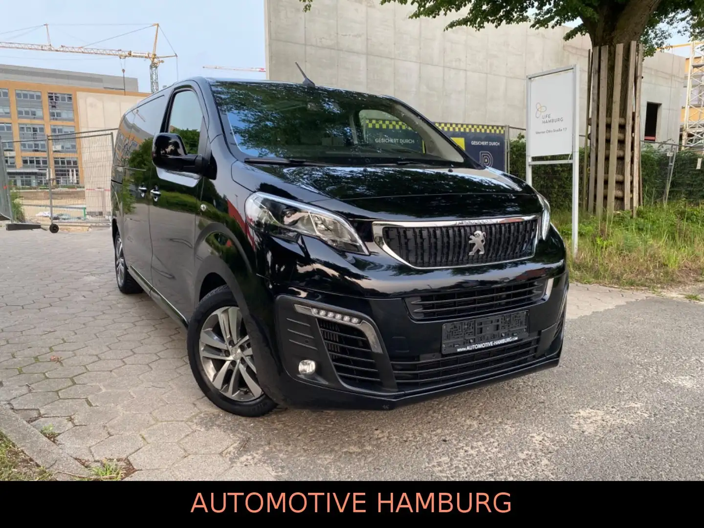 Peugeot Traveller *Bi-Xenon*Leder*NAVI*Panor*HUp*7-Sitzer Schwarz - 2