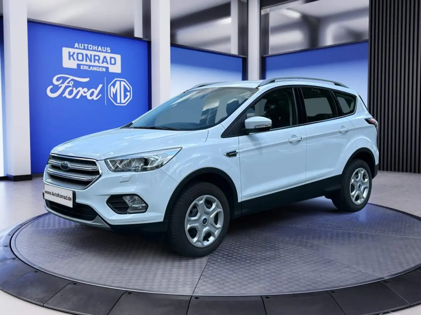 Ford Kuga 1.5 EcoBoost Cool & Connect Bianco - 1
