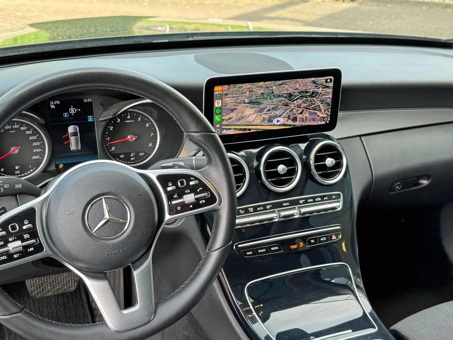 Mercedes-Benz C 180 Estate Panoramadak Multibeam 19 inch AMG Camera Sf Сірий - 2