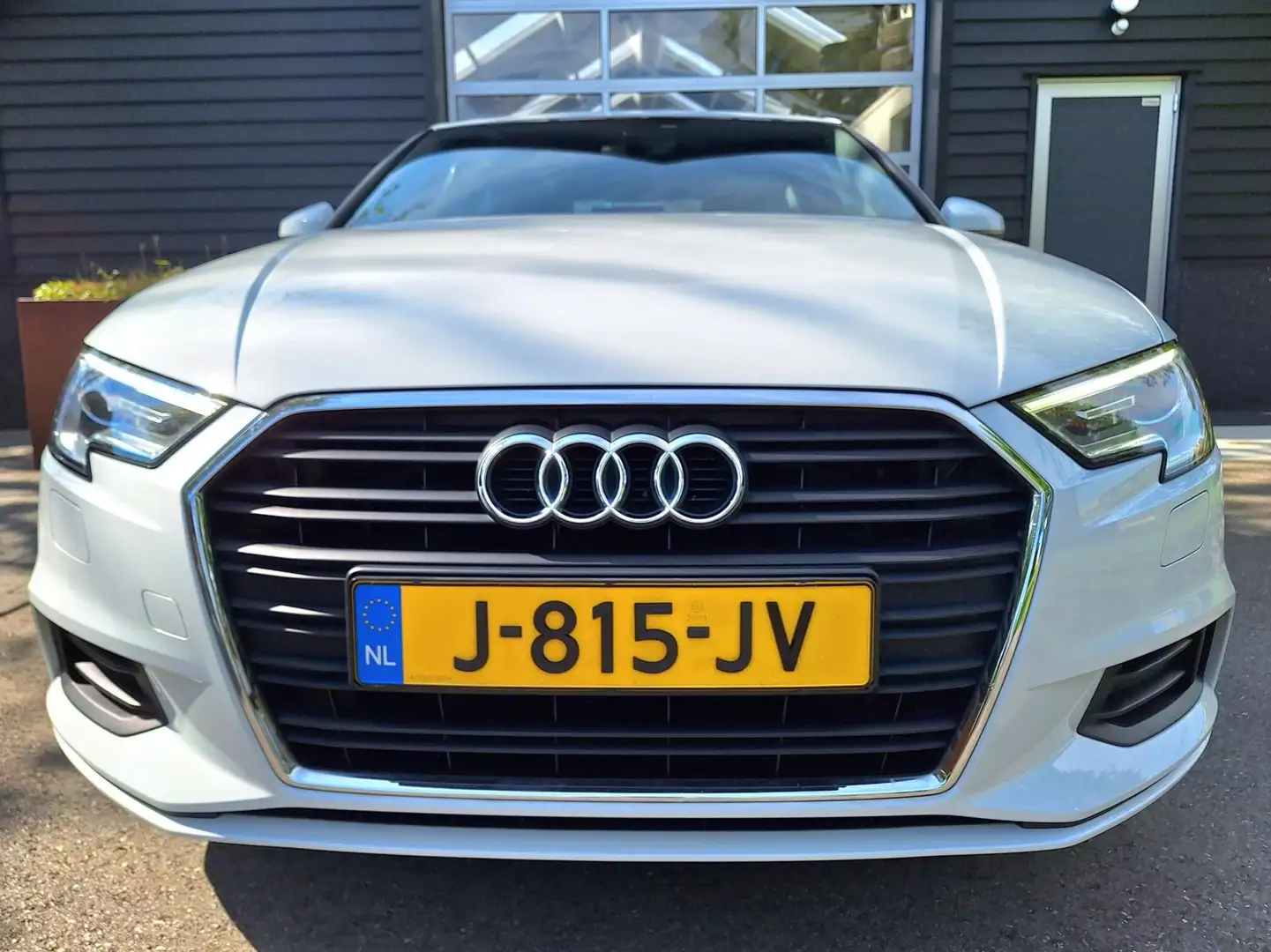 Audi A3 Limousine 30 TFSI Pro Line Full-Map Navigatie, Air Blanc - 2