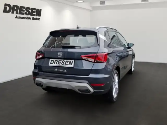 SEAT Arona view 3