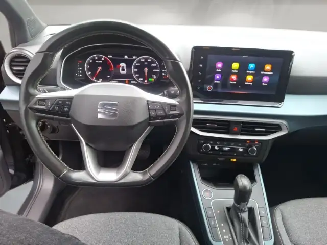 SEAT Arona view 10