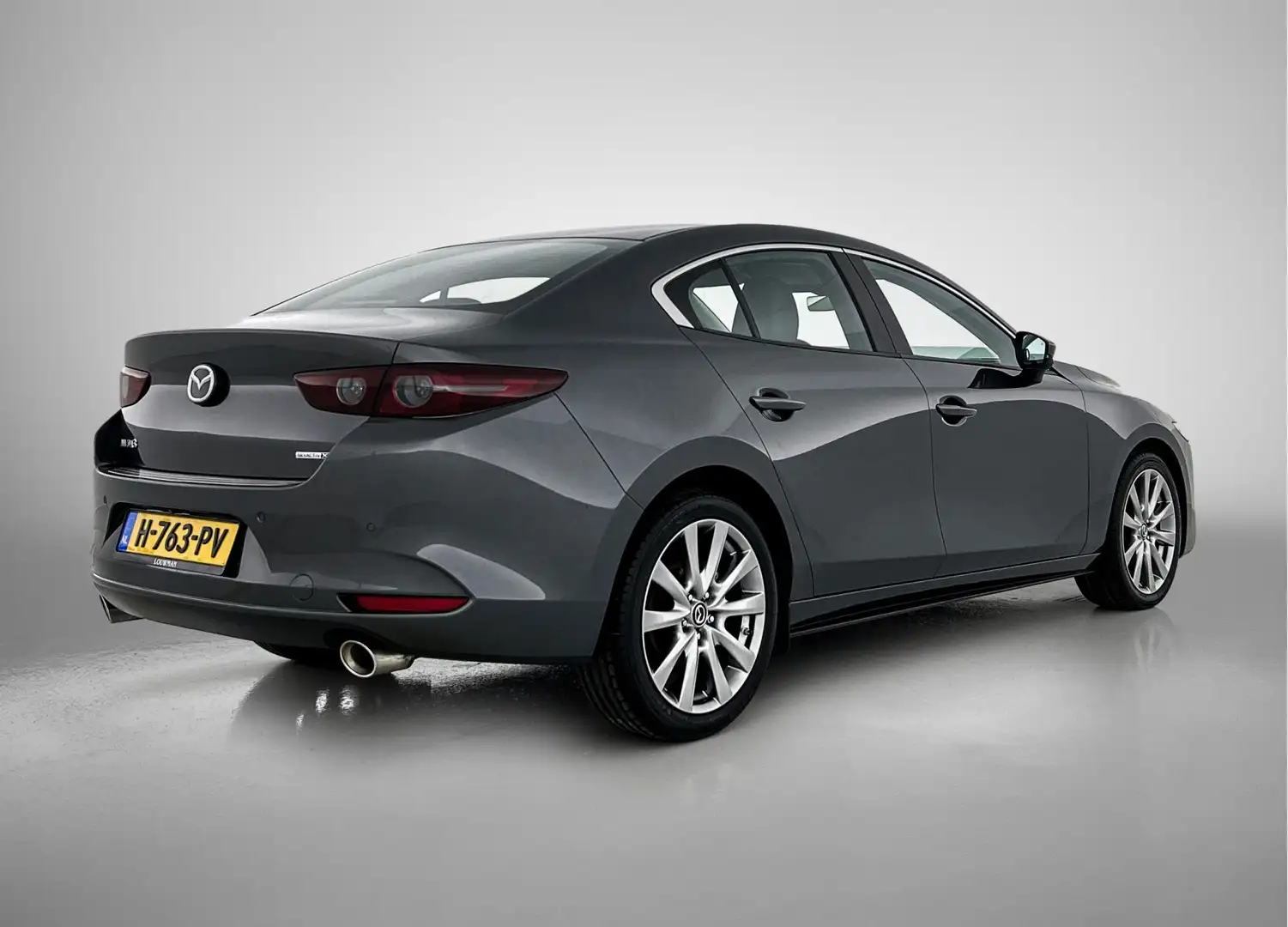 Mazda 3 2.0 e-SkyActiv-X M Hybrid 180 Comfort met Bose | i Gris - 2