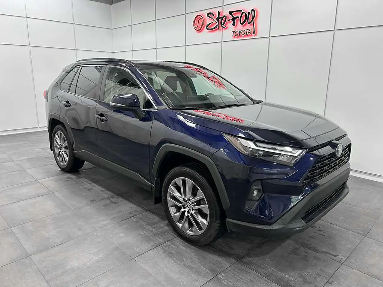 2023 Toyota RAV 4
