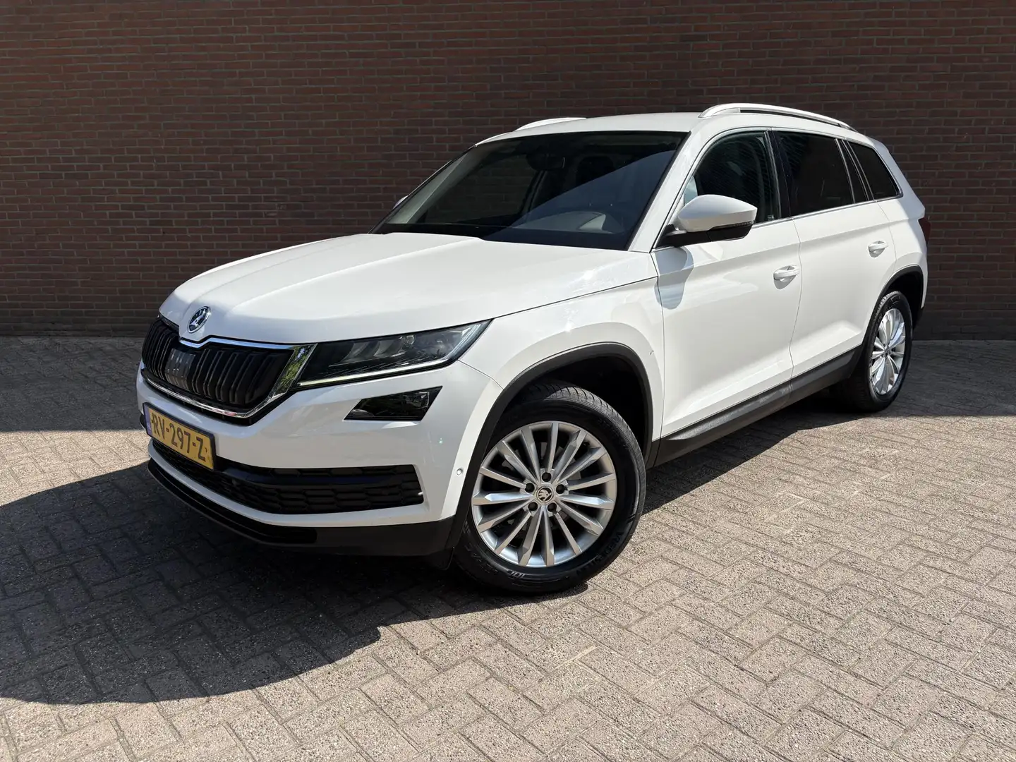 Skoda Kodiaq 1.4 TSI Ambition Business ACC - LED - Trekhaak Blanc - 1