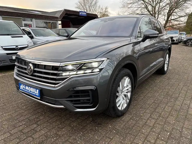 Volkswagen Touareg R-Line 4Motion Matrix Luft Head-Up Carpl