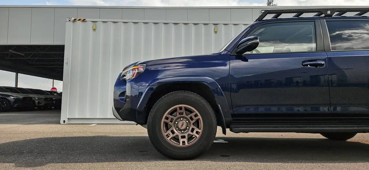 Toyota 4-Runner photo Toyota 4-Runner