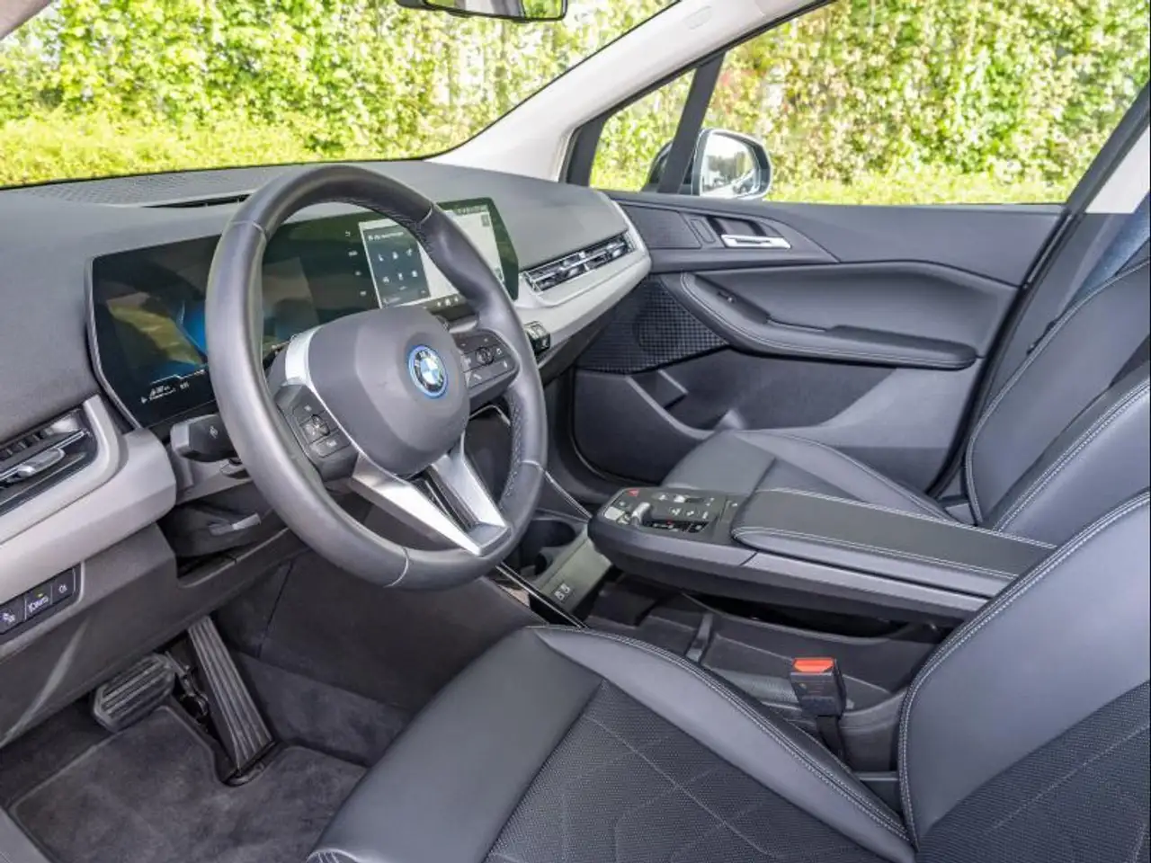 BMW 225 xDrive Active Tourer 6