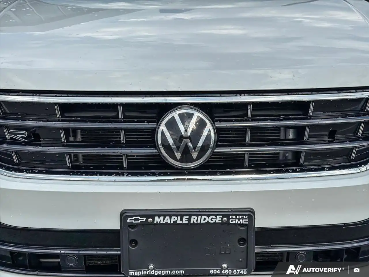 Volkswagen Tiguan photo Volkswagen Tiguan
