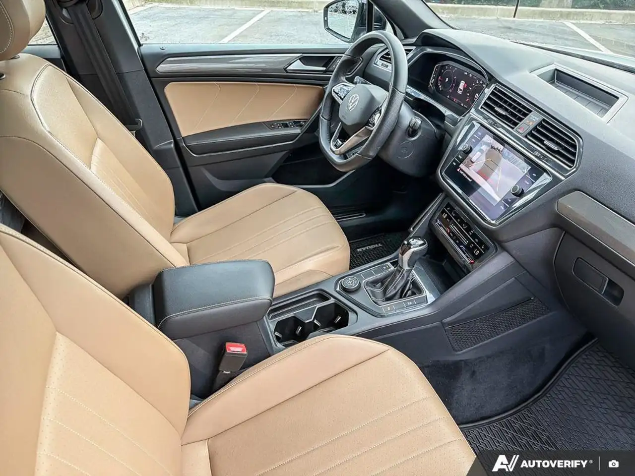 Volkswagen Tiguan photo Volkswagen Tiguan