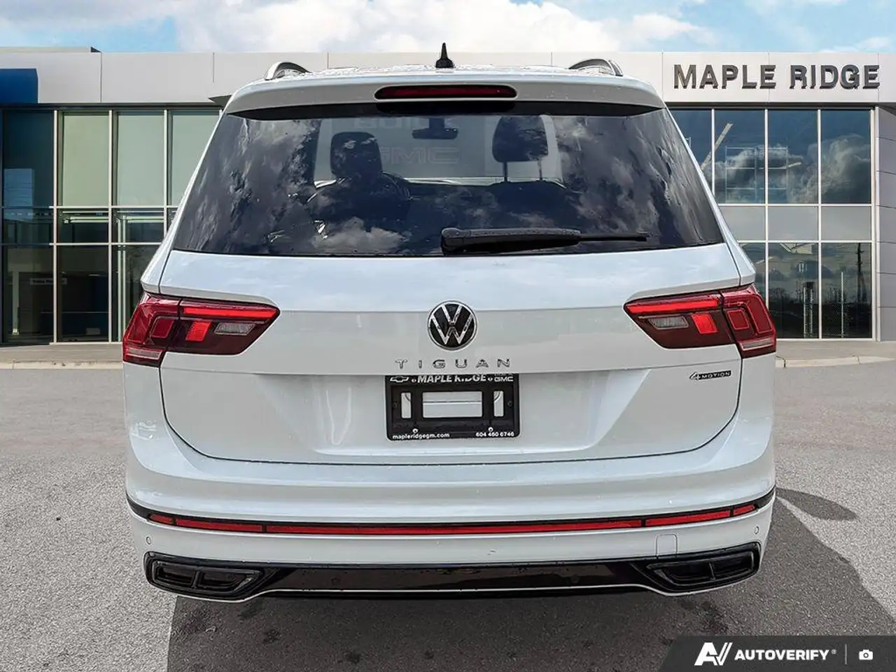 Volkswagen Tiguan photo Volkswagen Tiguan