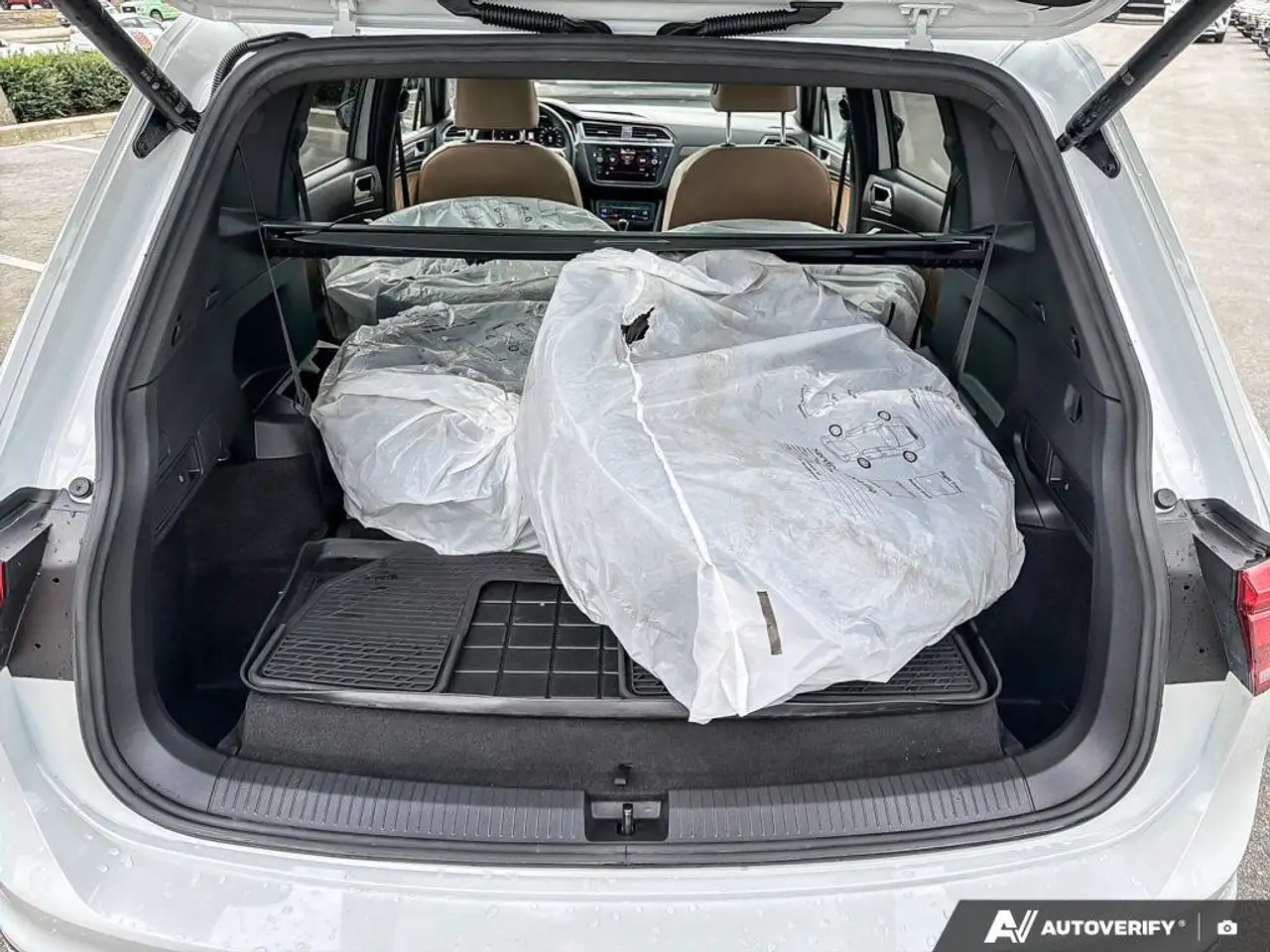 Volkswagen Tiguan photo Volkswagen Tiguan