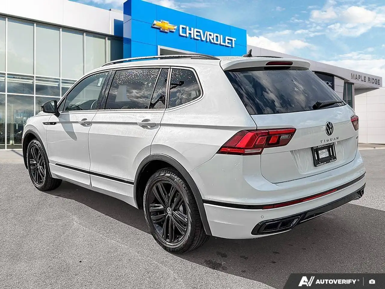 Volkswagen Tiguan photo Volkswagen Tiguan