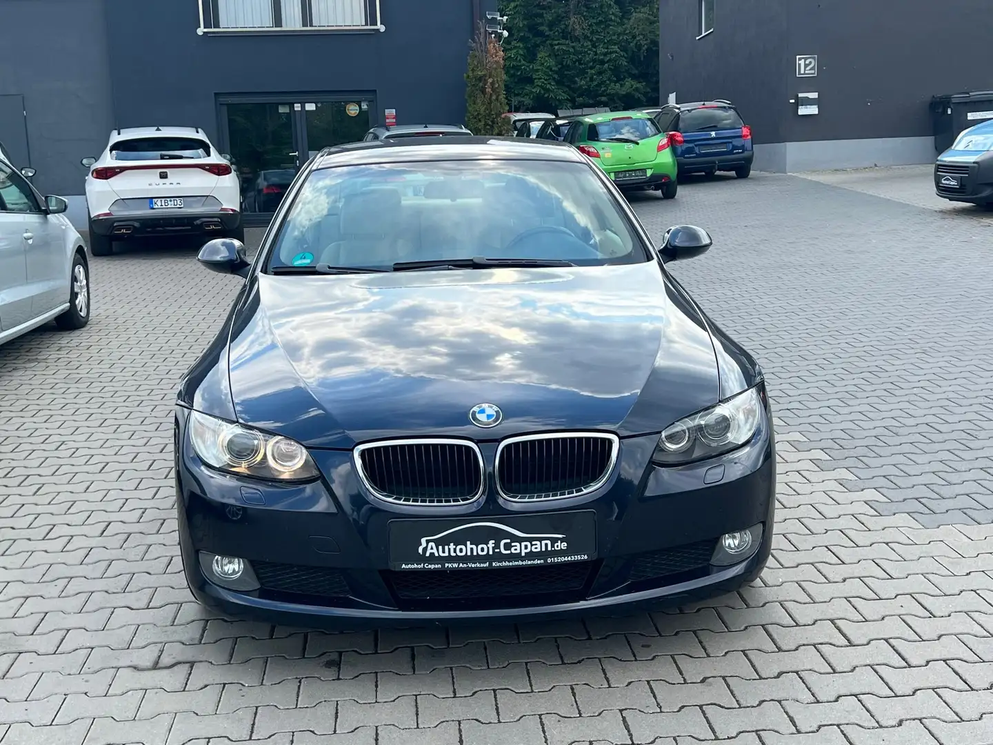BMW 320 320i Coupe/Xenon/leder/PDC/3.Ha/ZV/TÜV Neu/Navi Blauw - 2