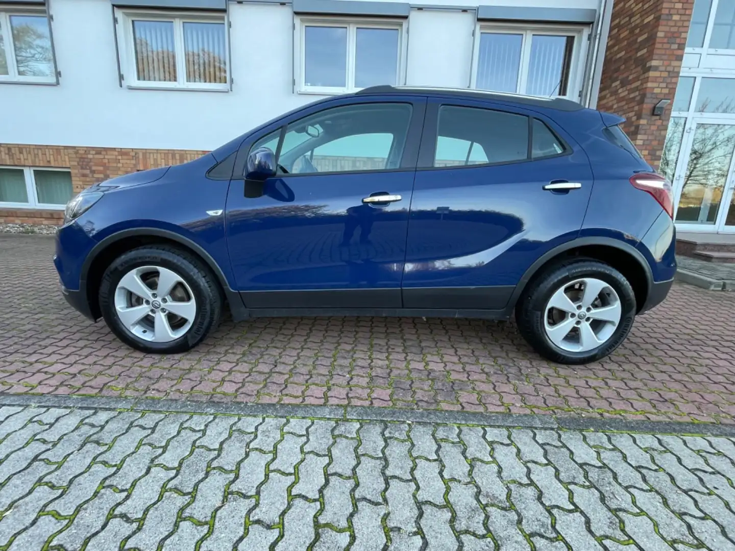 Opel Mokka X Edition Bi-LED Automatik 1.6D SHZ LHZ Blau - 1