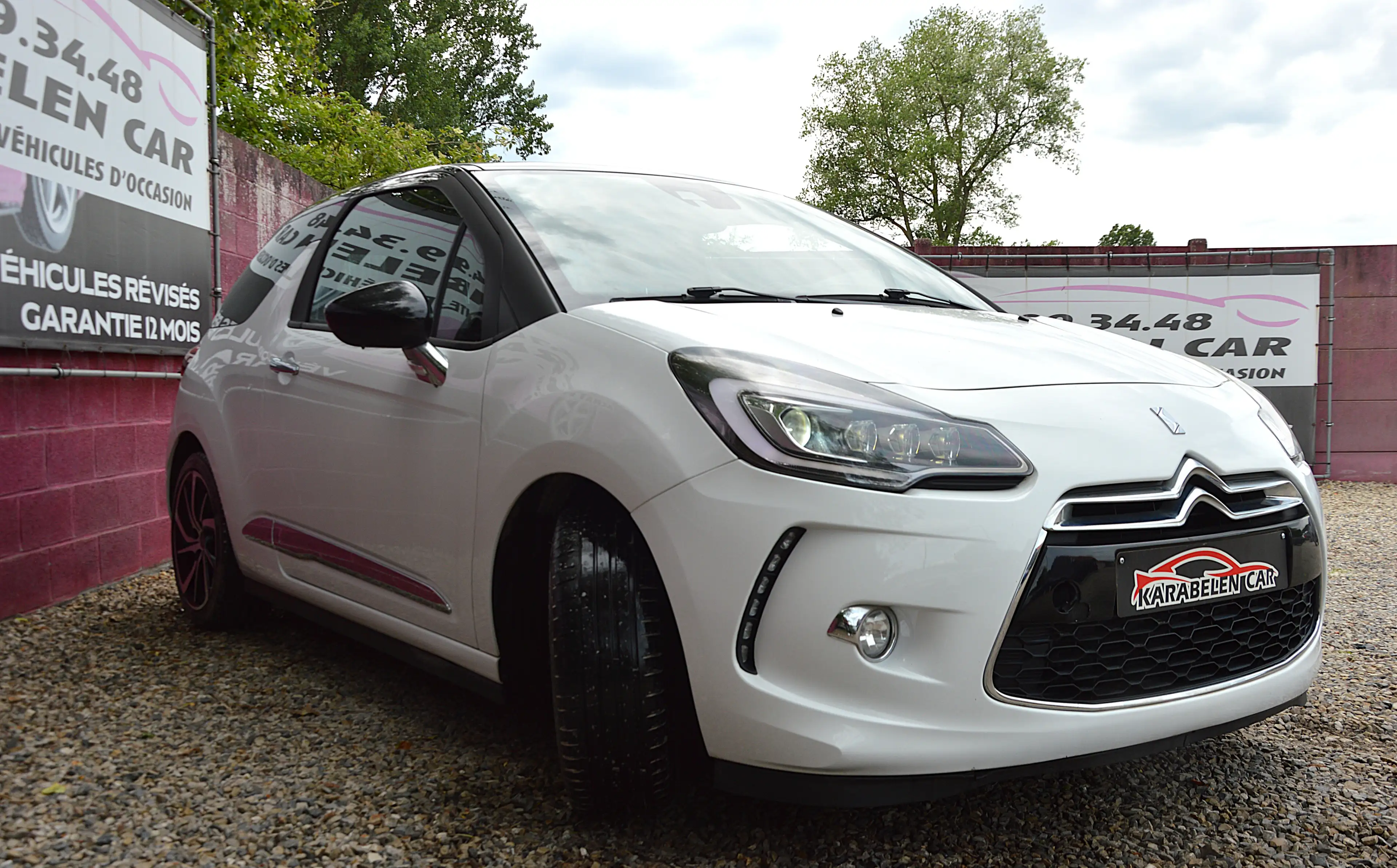 Citroen DS3 1.6e-HDi So Chic NAV CAM CLIM CRUIS 165.597KM — photo 2