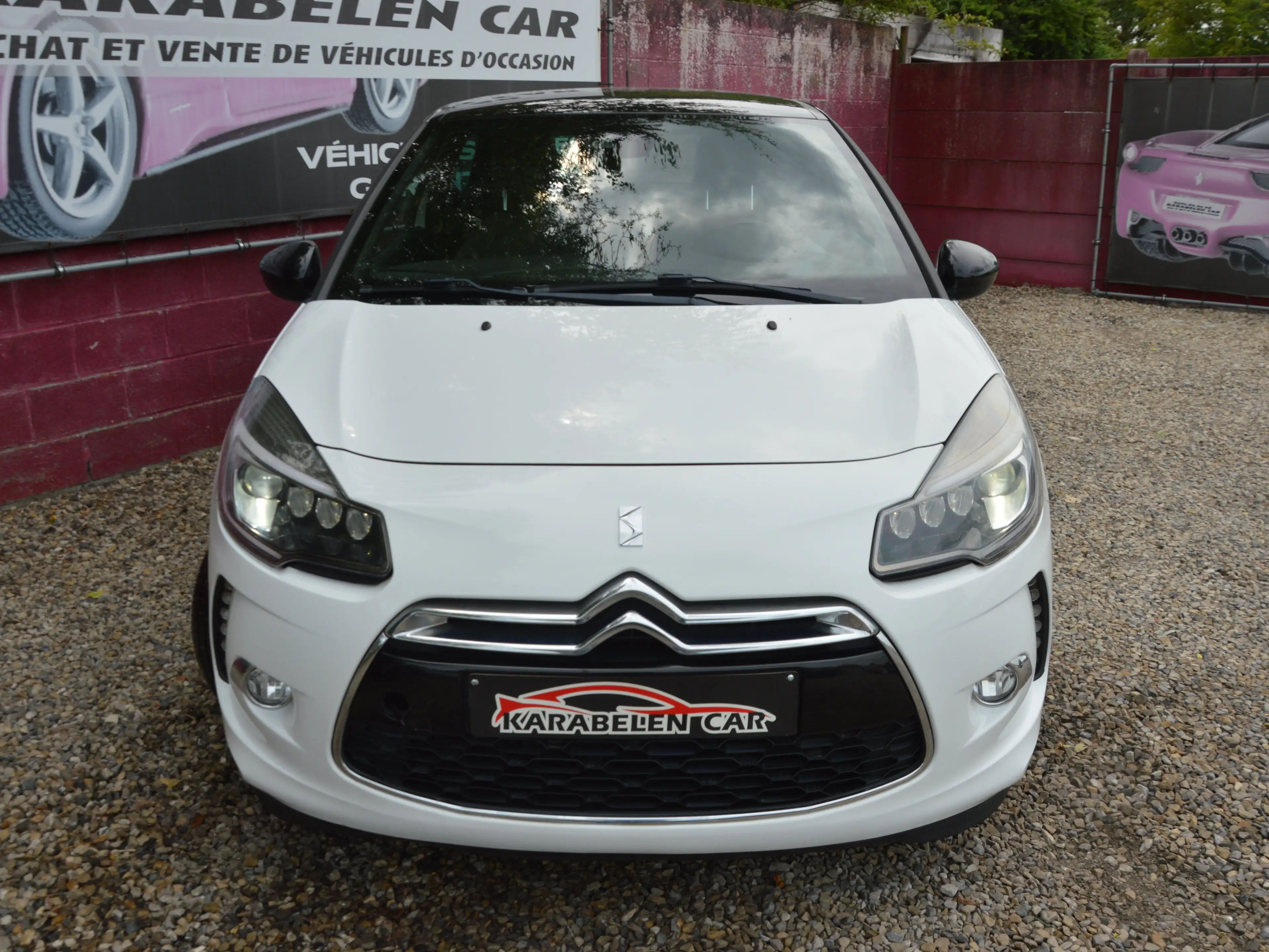 Citroen DS3 1.6e-HDi So Chic NAV CAM CLIM CRUIS 165.597KM — photo 3