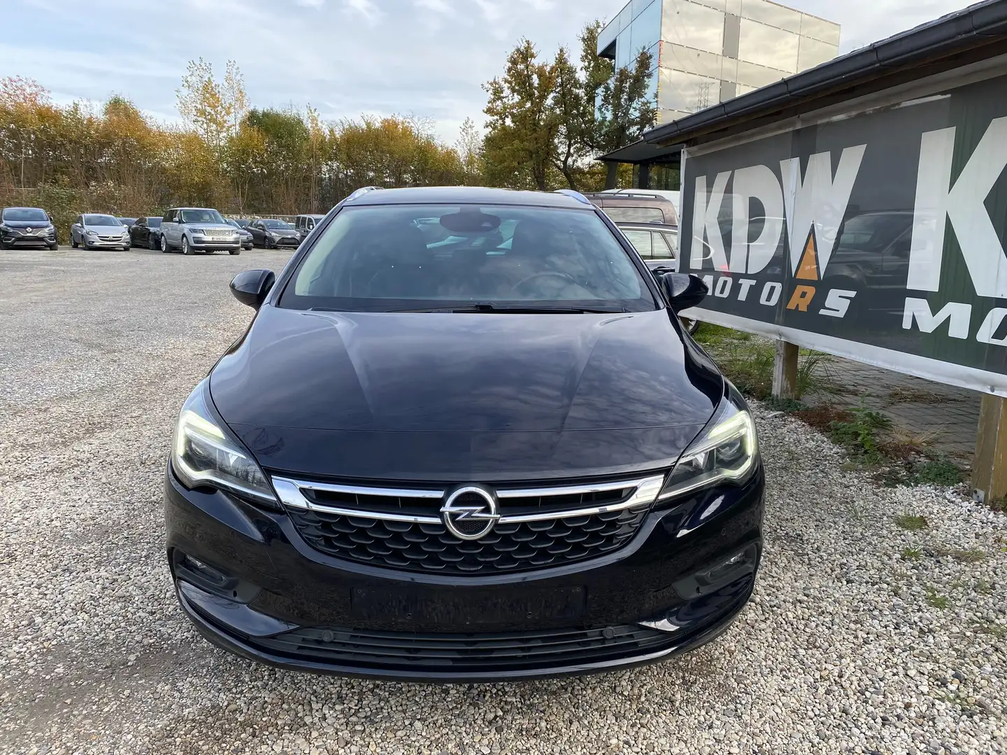 Opel Astra Astra 1.6 D (CDTI) Sports Tourer Innovation Schwarz - 2
