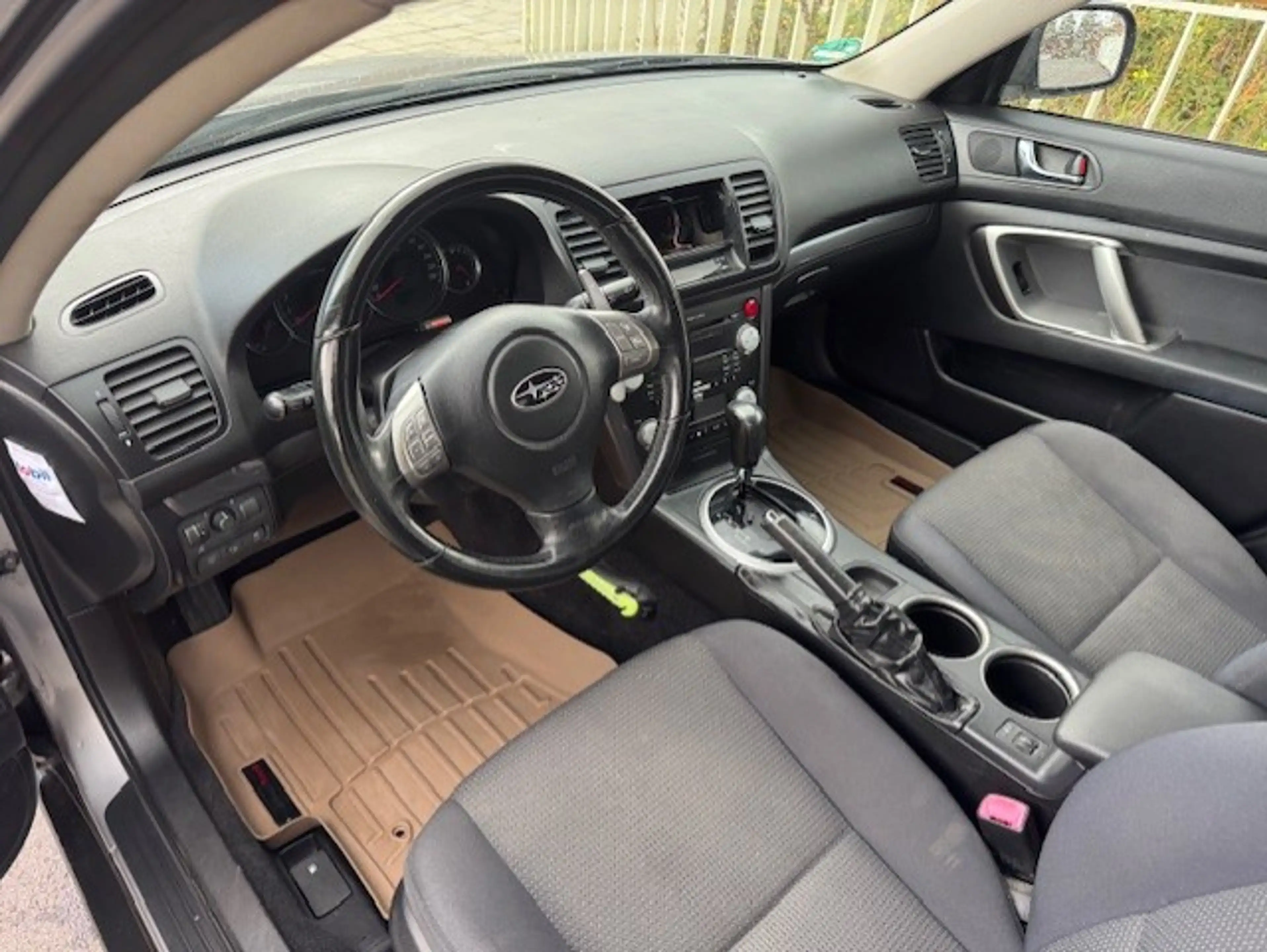 Subaru OUTBACK 2.5i Exclusive Edition — photo 2