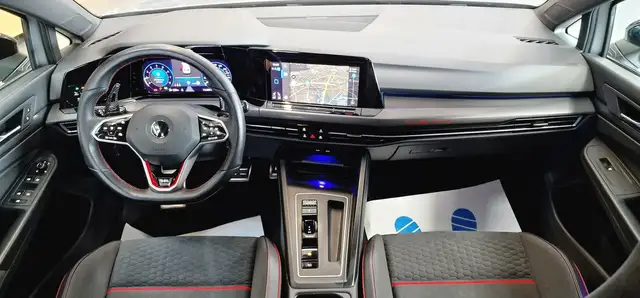 Volkswagen Golf view 10