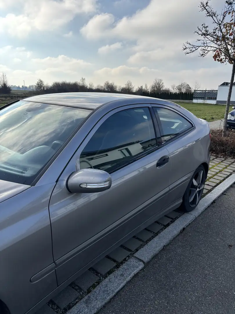 Mercedes-Benz C 200 CDI Sportcoupe Automatik - 2