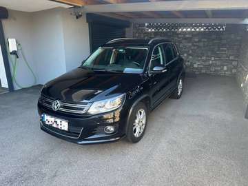 2.0 TDI Sport & Style | R-Line Exterieur | Xenon |