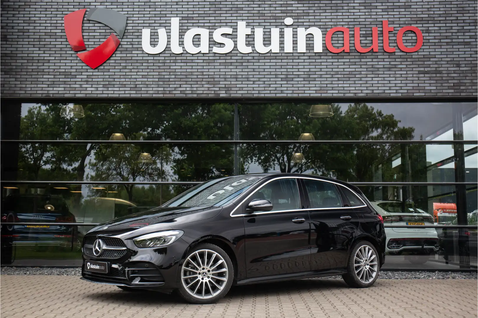 Mercedes-Benz B 250 e AMG Line , Adap. cruise, Sfeerverlichting, Noir - 1